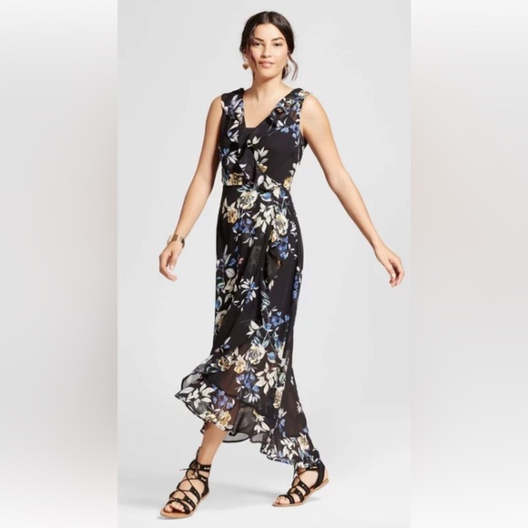 Spenser Jeremy Dresses & Skirts - NWT Spenser Jeremy 2 Piece Black Maxi Dress Size 8